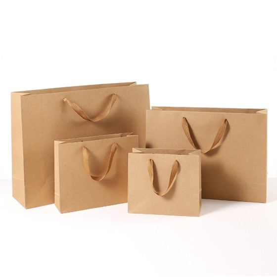 Kraft paper bag, horizontal style（Minimum order: 1000pieces，Custom packaging available）